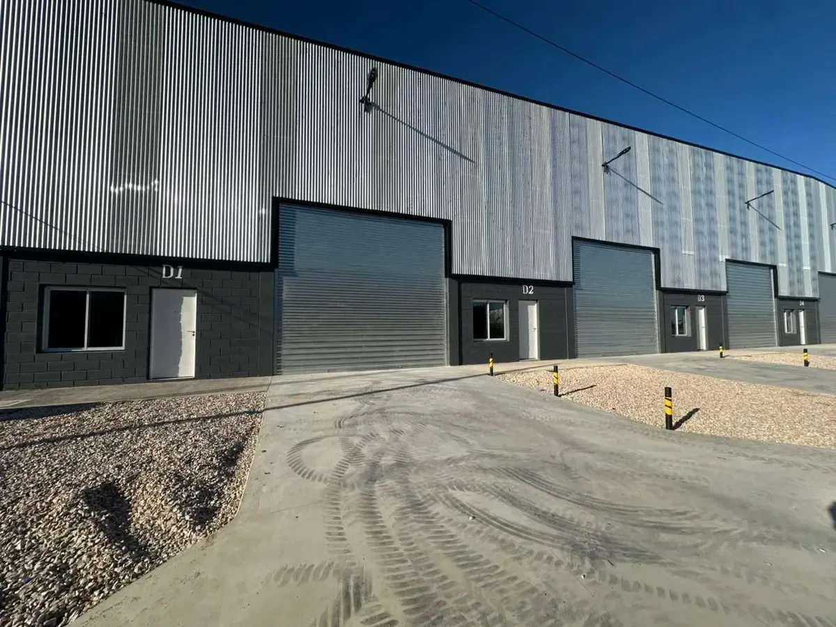 Propiedad Naves Industriales 420m2 En Alquiler - Parque Industrial Presidente Perón en Guernica